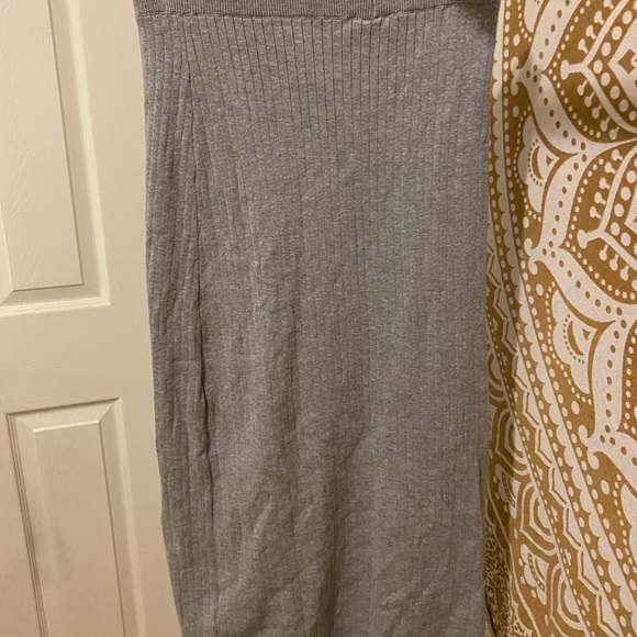 Free people, small, gray sweater skirt - Picture 3 of 4